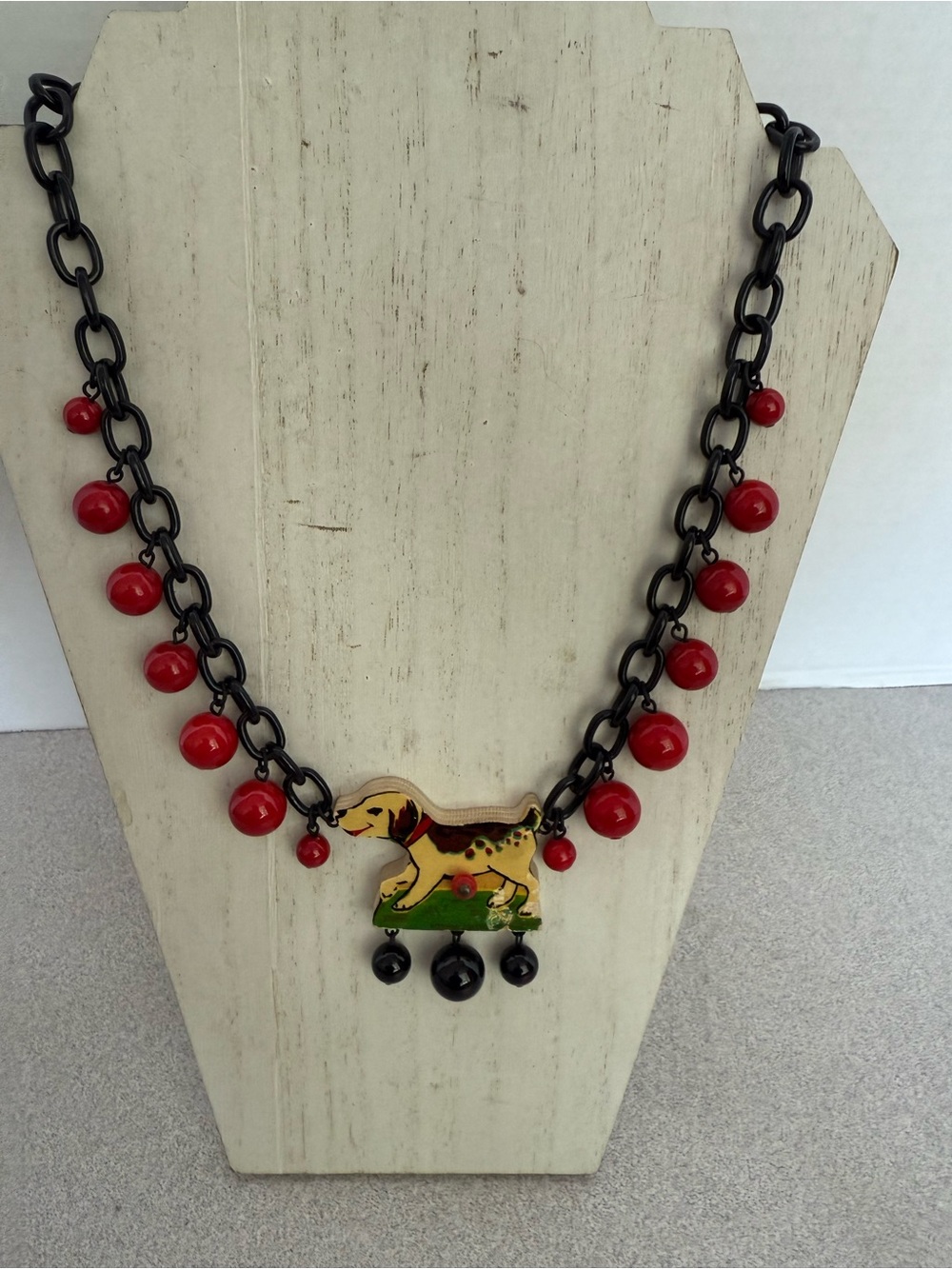 Vintage Style Dachshund Charm Necklace with Red Beads